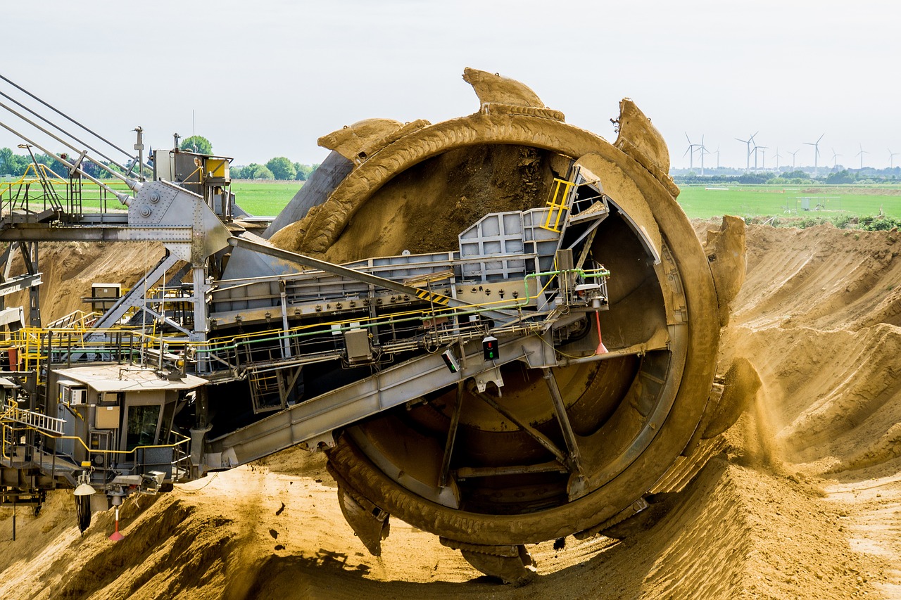 paddle wheel, bucket wheel excavators, brown coal-1051962.jpg